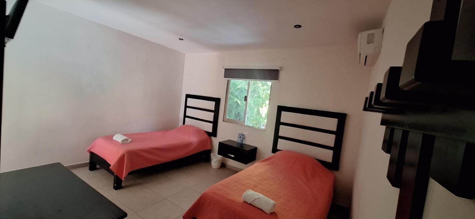 Hotel Sevilla Паленке Экстерьер фото
